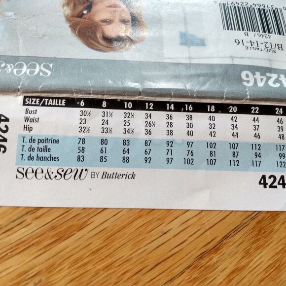 Fleece Jacket and Tapered Pants Sewing Pattern Size 12-16 4246 UNCUT - Picture 4 of 8